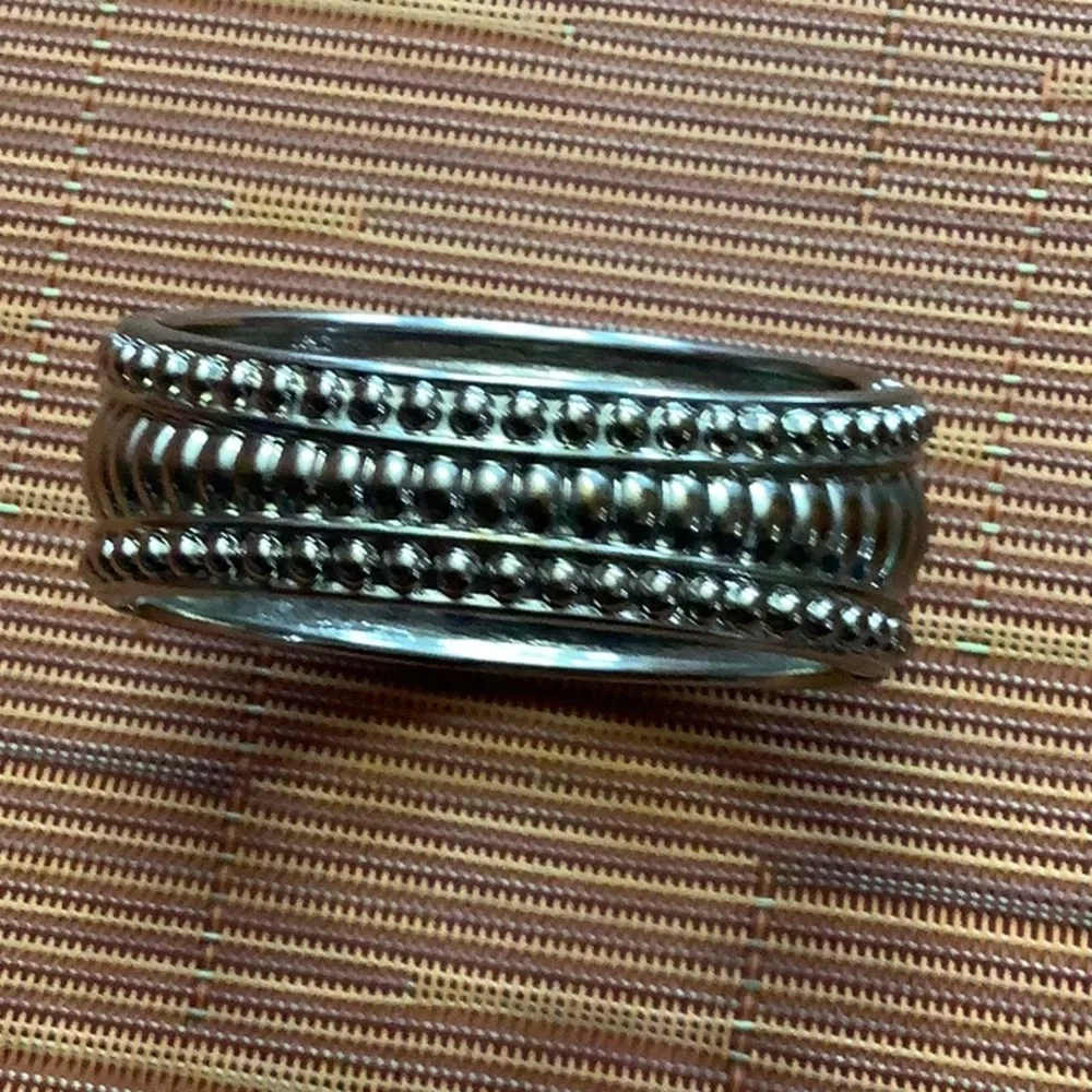 Statement piece! Silver hinged cuff bracelet. Kim Rogers. NWOT
